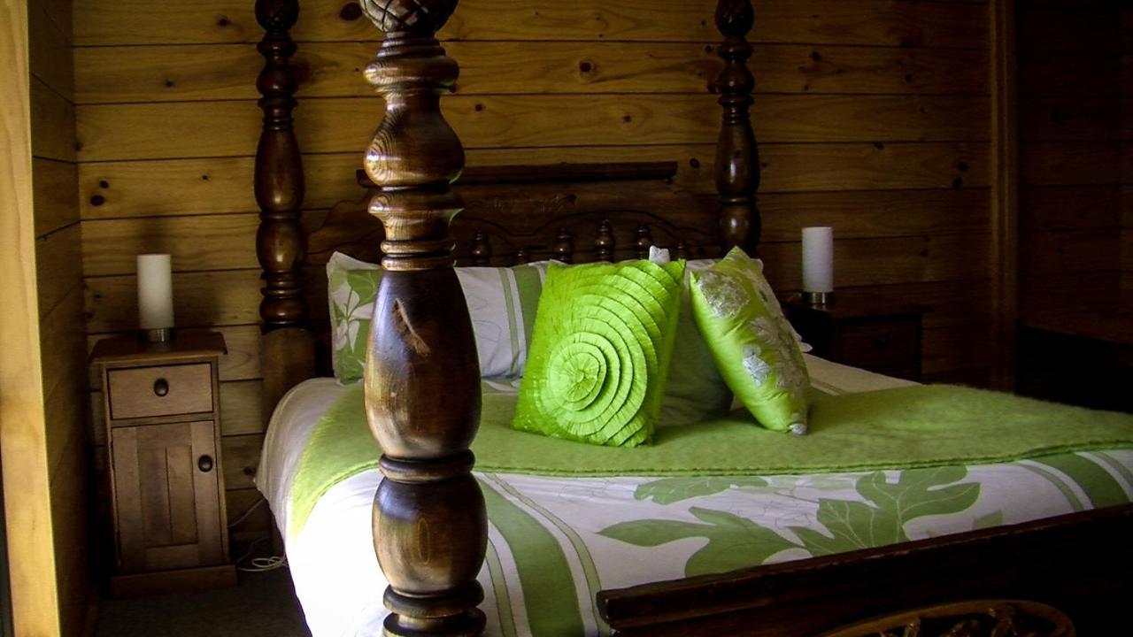 Birds Ferry Lodge Luxury B&B เวสต์พอร์ต ภายนอก รูปภาพ